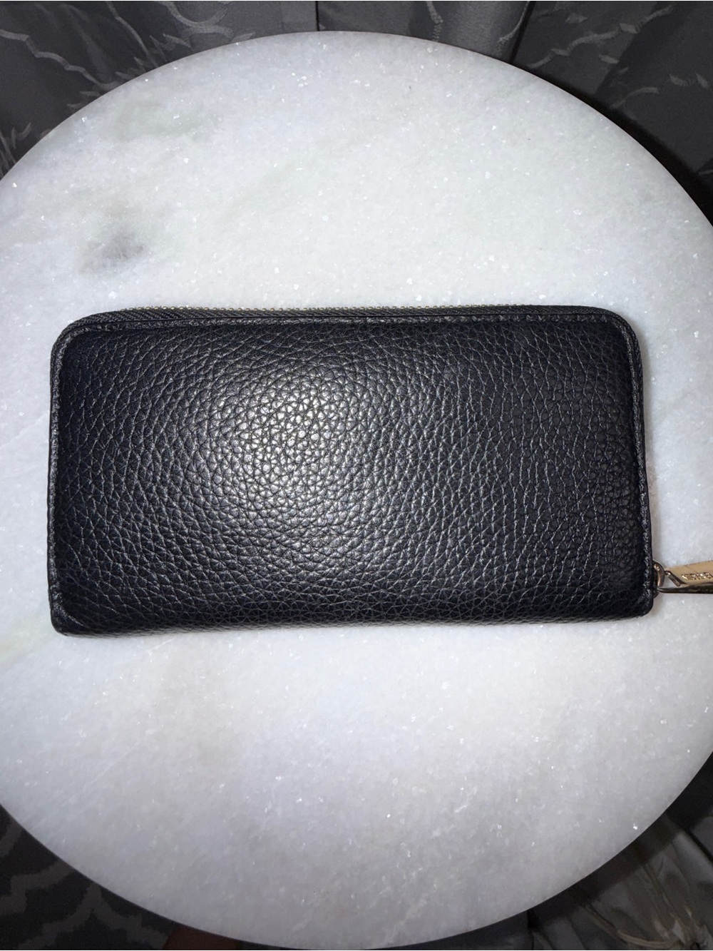 Michael Kors Black Pebbled Leather Zip Wallet with Gold Plaque - Picture 2 of 3